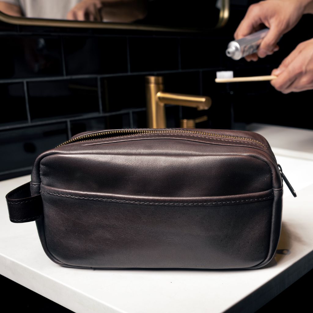 Dopp Kit | Old English - Image 6